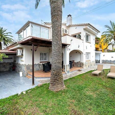 Global Maria - Villa With Bbq In Cambrils Bagian luar foto