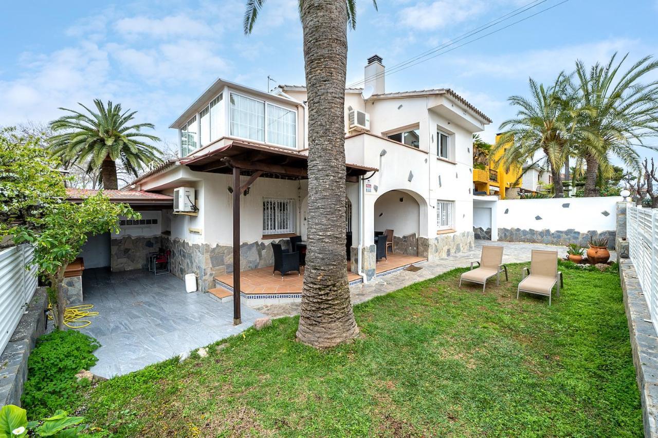 Global Maria - Villa With Bbq In Cambrils Bagian luar foto