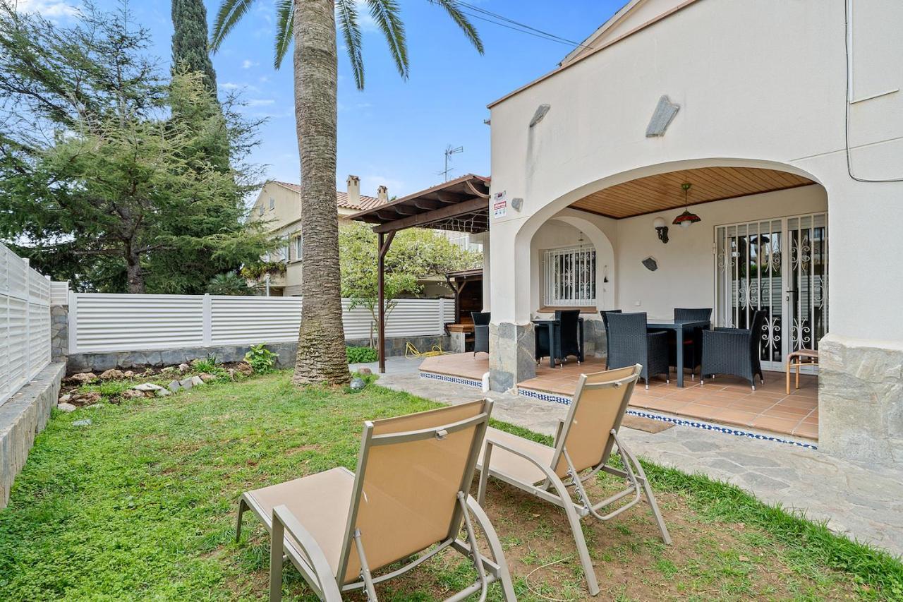 Global Maria - Villa With Bbq In Cambrils Bagian luar foto